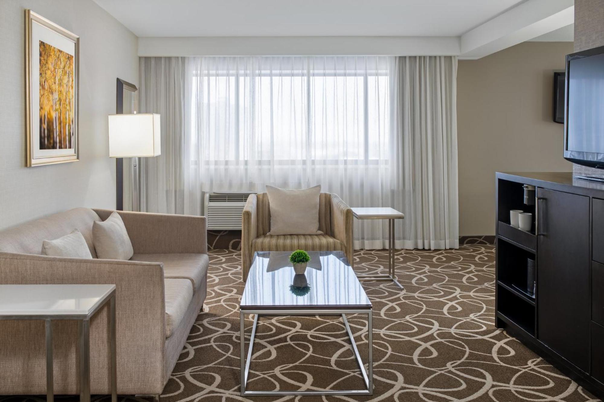 Crowne Plaza Kitchener-Waterloo By Ihg Hotel Buitenkant foto